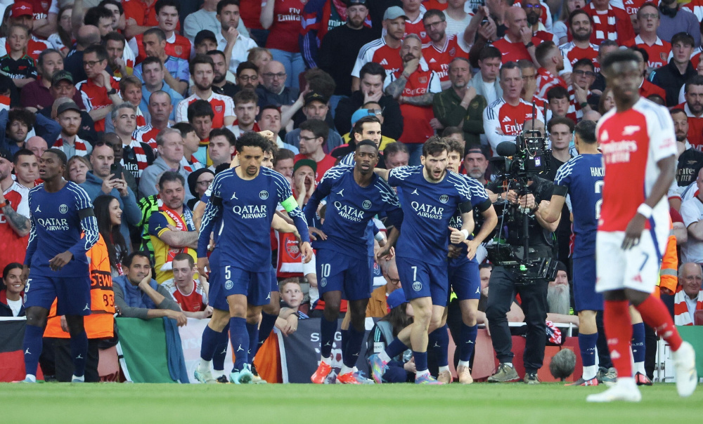 解析堪萨斯皇家队如何利用极致的机动力和团队防守重回巅峰