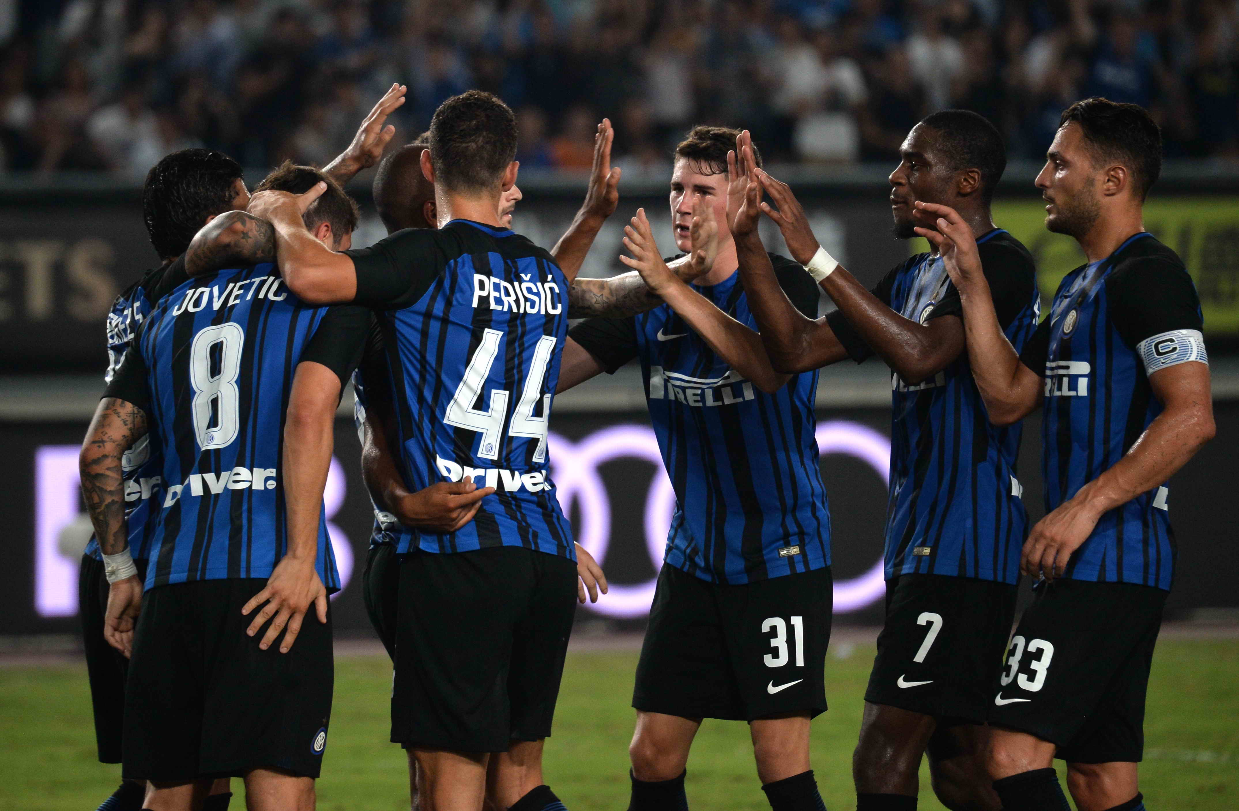 3年1.25亿&命中率36%+28%！美记：多队对加兰产生浓厚兴趣（美媒：多队追逐加兰，身背3年1.25亿合约，投篮命中率36%与28%）