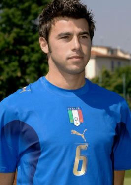 2025巴甲10月最佳球员：帕尔梅拉斯中锋维托尔-罗克