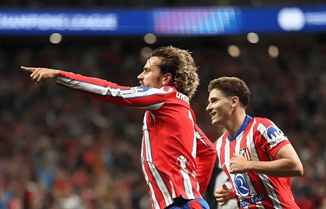 记者：德罗西取消去阿根廷看博卡vs河床的行程，或接手热那亚